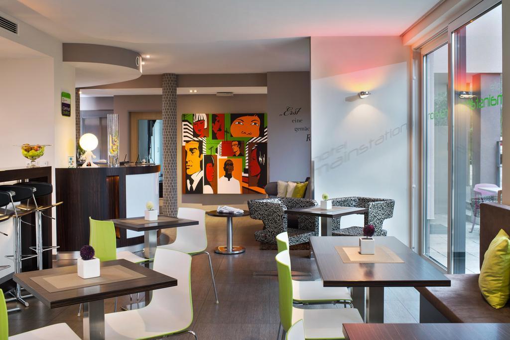 Hotel Mainstation Francfort-sur-le-Main Extérieur photo